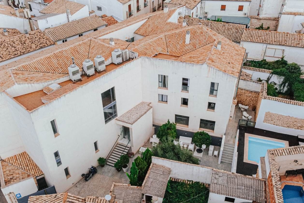 Hotel YIT El Postigo