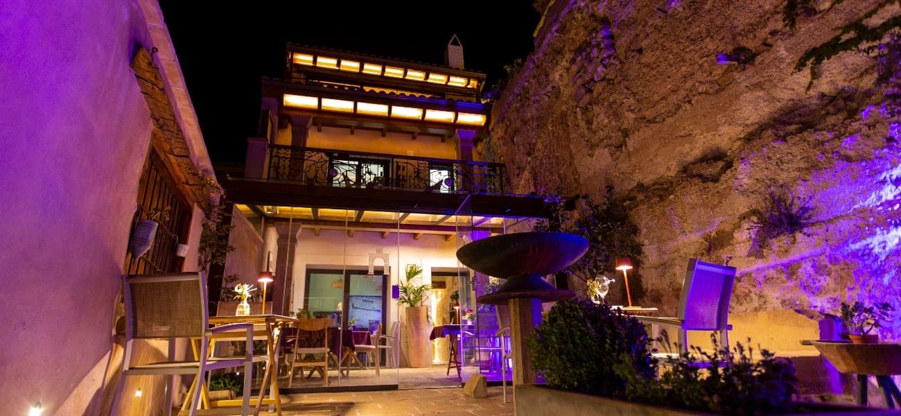 Hotel Poeta Jorge Manrique