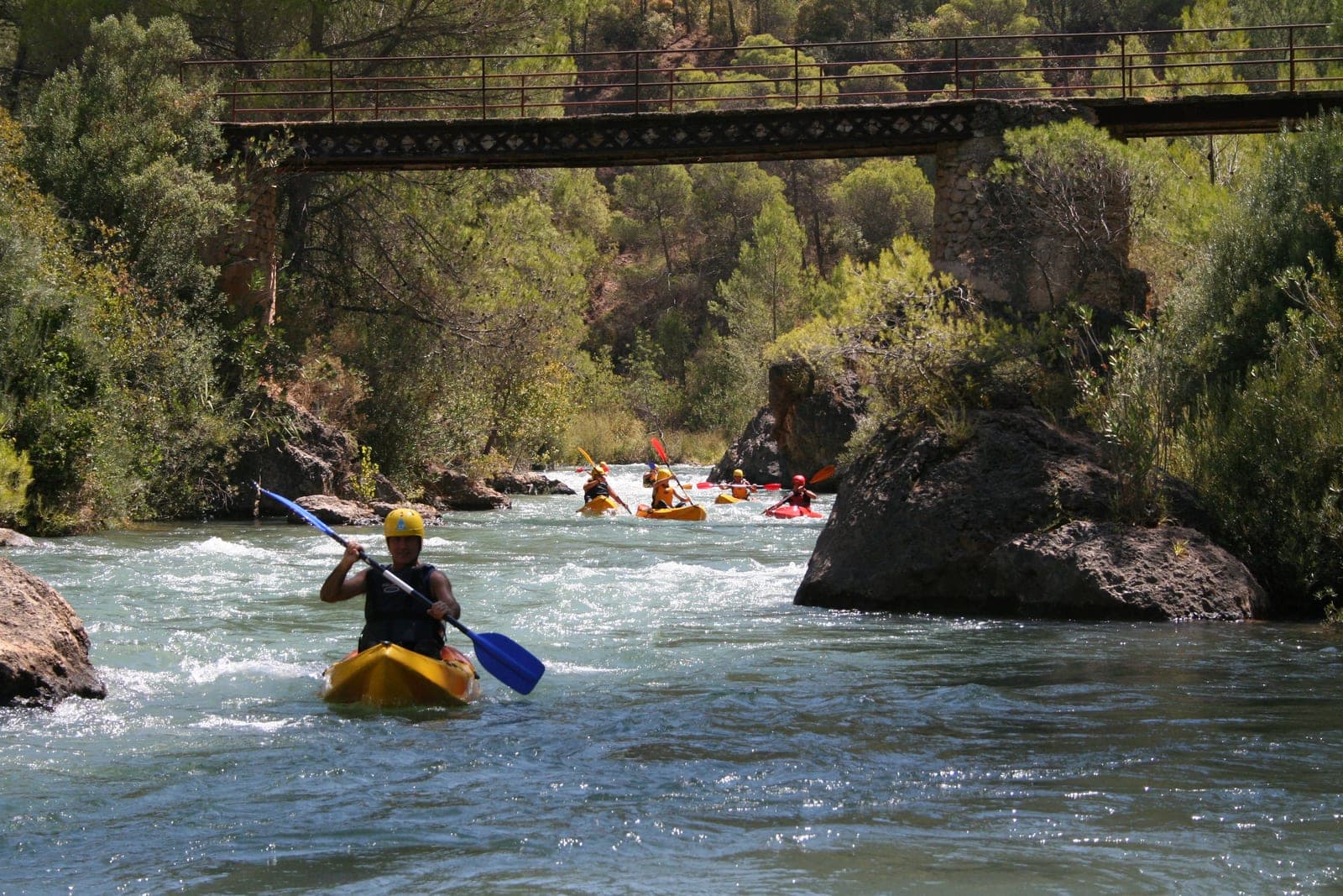 Kayak de aguas bravas en el Alto Guadalquivir
