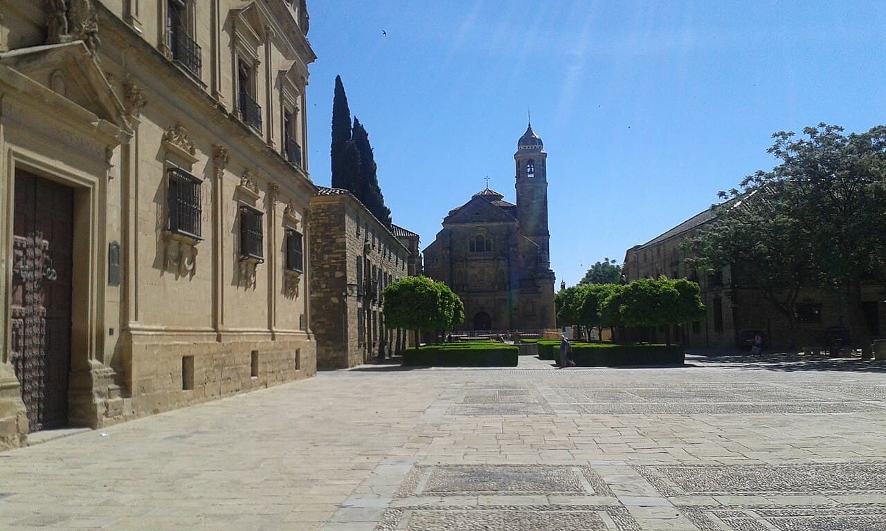 Plaza Vázquez de Molina