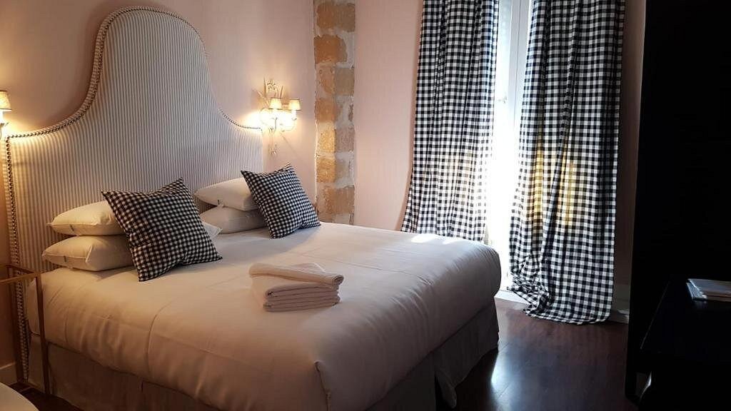 hotel baeza 11